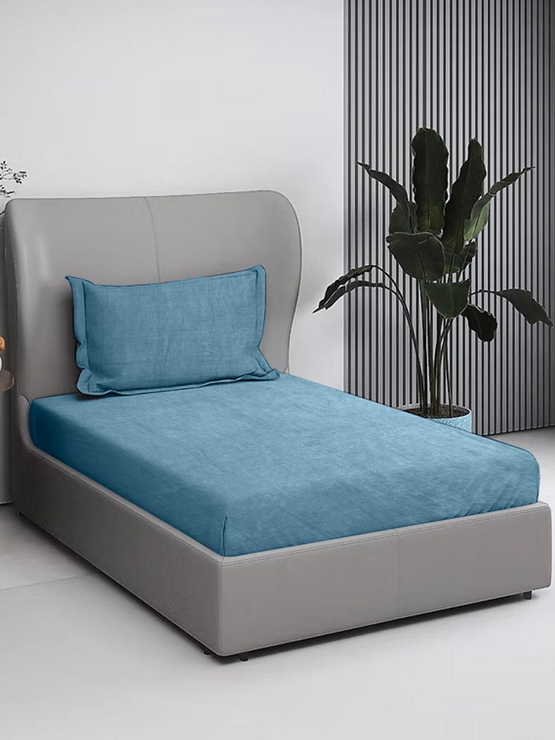 Blue fleece single bedsheet